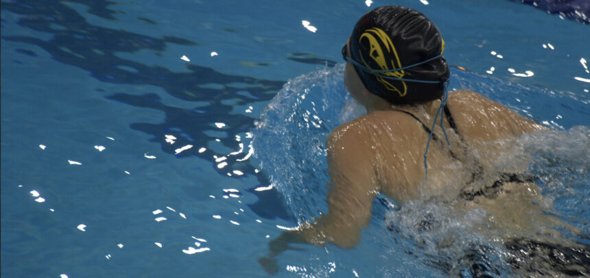 Girls Swim and Dive Gallery