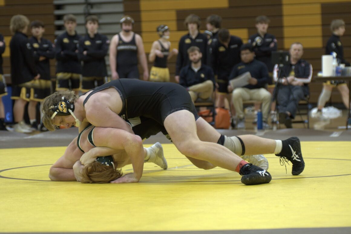 Hamilton Sweeps Dual Against Muskegon and Fruitport!