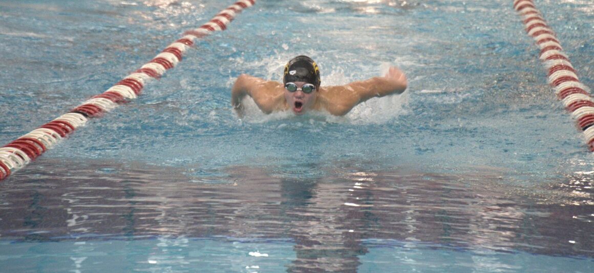 Boys Swim & Dive dropped the meet to Hudsonville