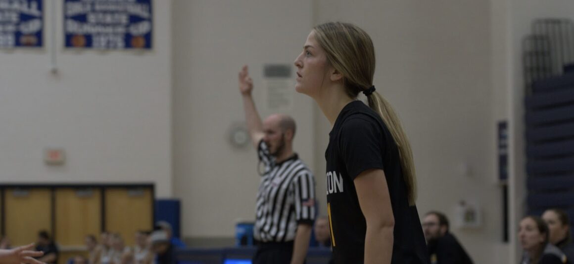 The Girls basketball team surges late over Covenant Christian, 40-36