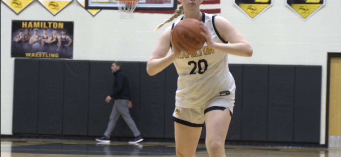 The importance of seniors on the girls basketball team
