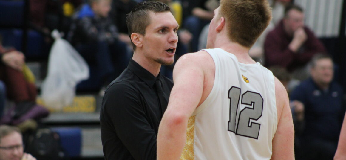 Inside Boys Basketball Practice for Districts